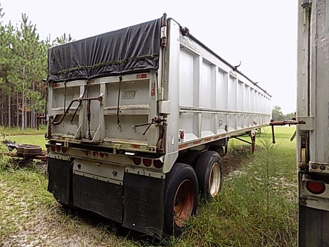 1995 EAST 38FT T/A - Image 4